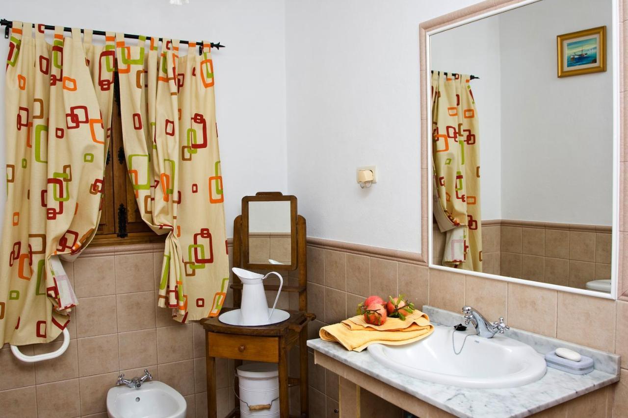La Vesanilla Villa Iznájar Exteriör bild